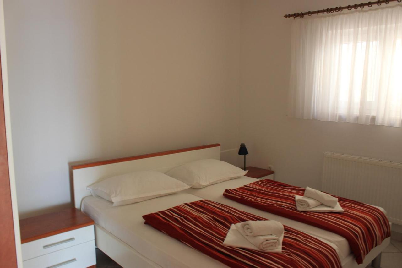 Pile Apartments 5 أوميس المظهر الخارجي الصورة