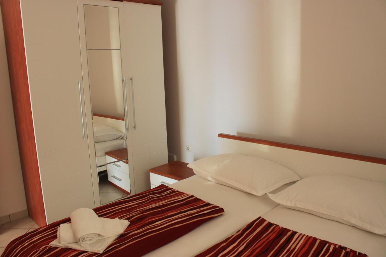 Pile Apartments 5 أوميس المظهر الخارجي الصورة